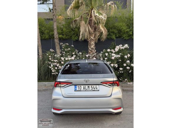 2023 COROLLA 1.5 VİSİON PLUS OTOMATİK/HAYALET EKR./*HATASIZ*