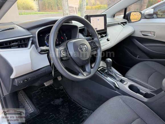 2023 COROLLA 1.5 VİSİON PLUS OTOMATİK/HAYALET EKR./*HATASIZ*