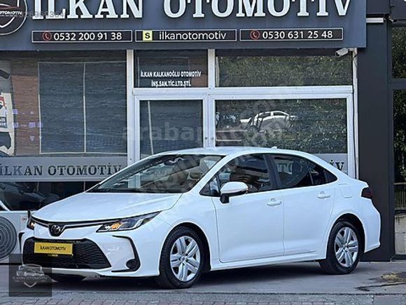 2024 COROLLA 1.5 VİSİON PLUS GSR 48 BİN KM'DE GARANTİLİ