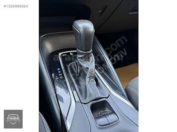 2024 COROLLA 1.5 VİSİON PLUS GSR 48 BİN KM'DE GARANTİLİ