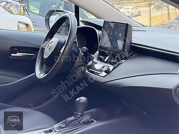 2024 COROLLA 1.5 VİSİON PLUS GSR 48 BİN KM'DE GARANTİLİ