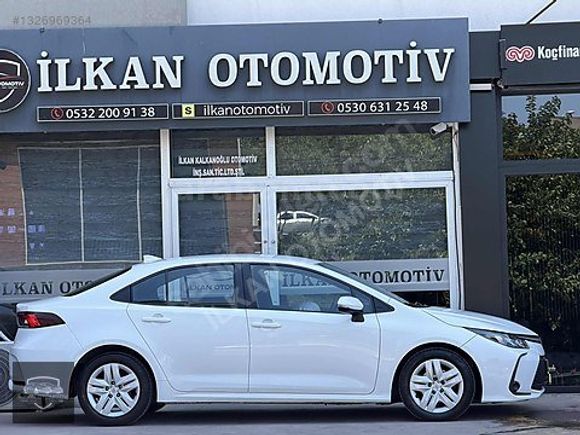 2024 COROLLA 1.5 VİSİON PLUS GSR 48 BİN KM'DE GARANTİLİ