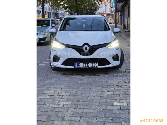 RENAULT CLIO 1.0 SCe JOY