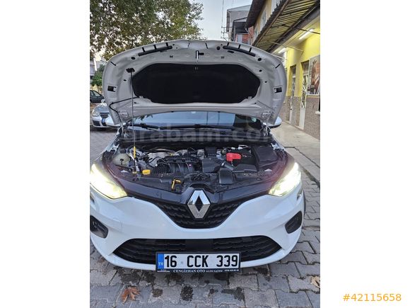 RENAULT CLIO 1.0 SCe JOY