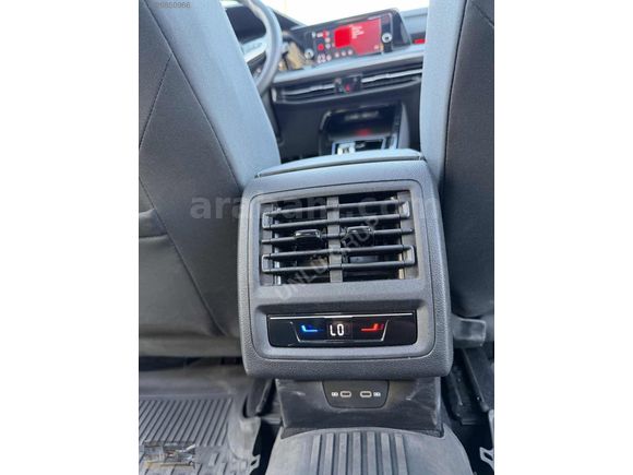 ÜNLÜ GRUP TAN 2023 VW GOLF STYLE CAM TAVAN HATASIZ