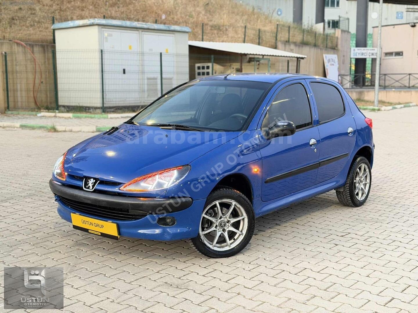 Galeriden Peugeot 206 1.4 XR 2000 Model Bursa 256.000 km Mavi 1