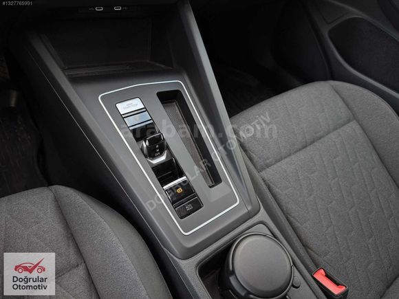 VW GOLF 2024 MODEL HİBRİT 11 BİN KM HATASIZ BOYASIZ