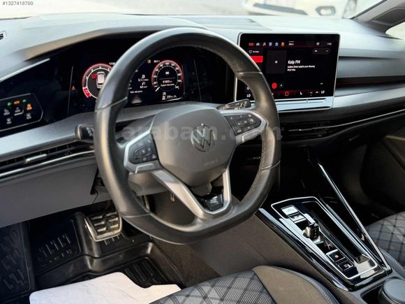 2024 MODEL BOYASIZ SERVİS BAKIMLI 51 BİN KM de R-LİNE GOLF 8.5