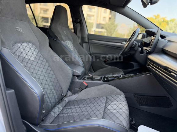 2024 MODEL BOYASIZ SERVİS BAKIMLI 51 BİN KM de R-LİNE GOLF 8.5