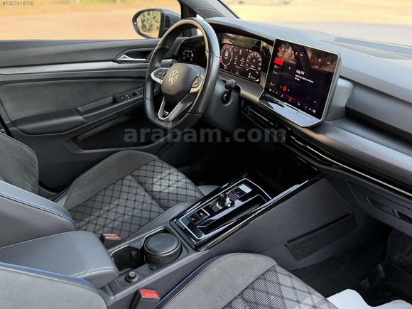 2024 MODEL BOYASIZ SERVİS BAKIMLI 51 BİN KM de R-LİNE GOLF 8.5