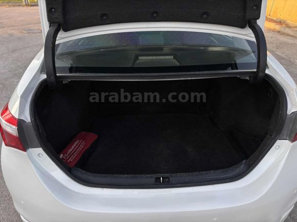 //HK AUTO//TOYOTA COROLLA 1.4 D-4D ACTİVE BOYASIZ BAKIMLI