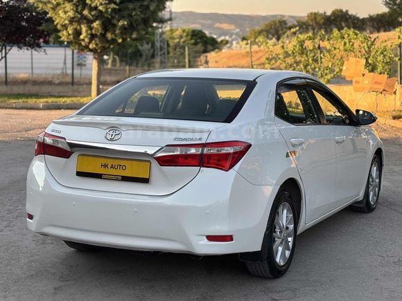 //HK AUTO//TOYOTA COROLLA 1.4 D-4D ACTİVE BOYASIZ BAKIMLI