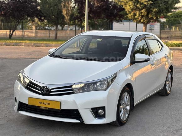 //HK AUTO//TOYOTA COROLLA 1.4 D-4D ACTİVE BOYASIZ BAKIMLI