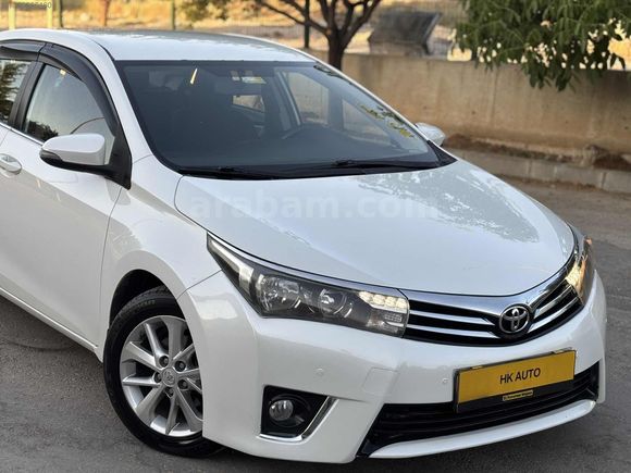 //HK AUTO//TOYOTA COROLLA 1.4 D-4D ACTİVE BOYASIZ BAKIMLI
