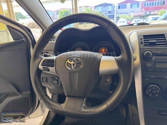 SADECE 67 BİN KM DE HATASIZ BOYASIZ 2013 COROLLA 1.4D-4D