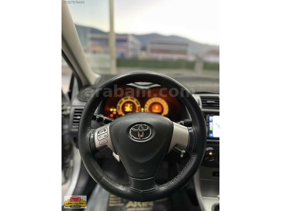 Tertemiz On Numara Bakımlı Toyota Corolla