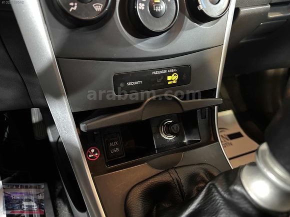 CİHAN|2011 COROLLA 1.4 D-4D COMFORT 6 İLERİ MAKYAJ 90HP