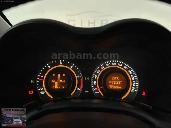 CİHAN|2011 COROLLA 1.4 D-4D COMFORT 6 İLERİ MAKYAJ 90HP