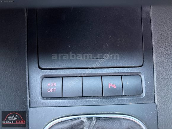 VW GOLF 1.4 TSİ HİGHLİNE - 82 BİNDE - SNROUF-KATLANIR AYNA FULL