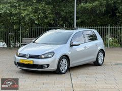 VW GOLF 1.4 TSİ HİGHLİNE - 82 BİNDE - SNROUF-KATLANIR AYNA FULL