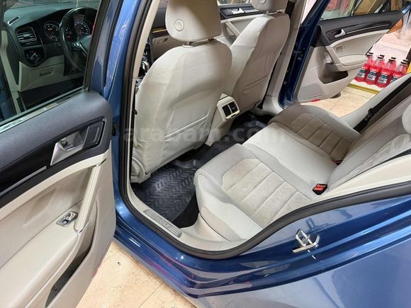 2013 MODEL GOLF 7 DÜŞÜK KM CAM TAVAN OTOMATİK VİTES