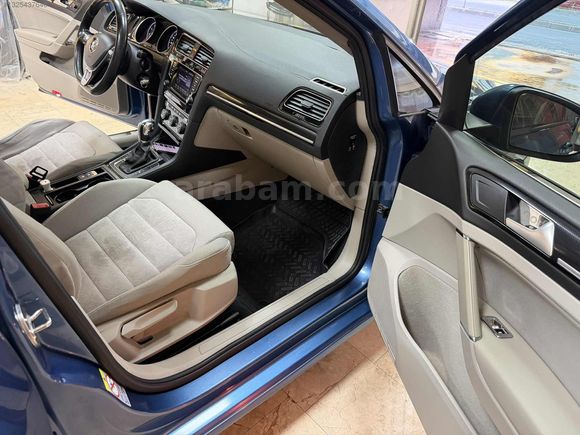 2013 MODEL GOLF 7 DÜŞÜK KM CAM TAVAN OTOMATİK VİTES