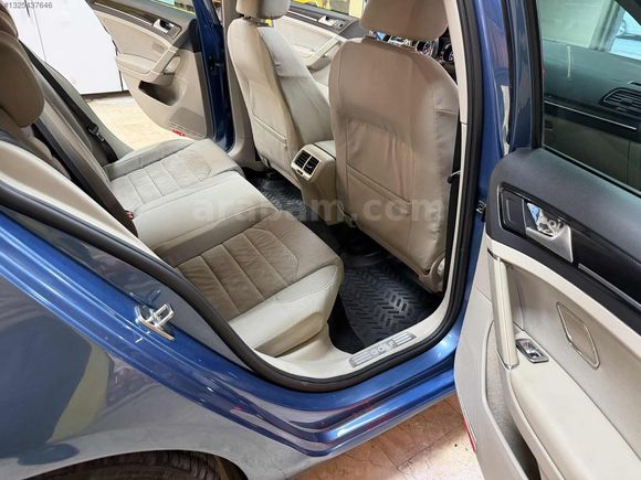 2013 MODEL GOLF 7 DÜŞÜK KM CAM TAVAN OTOMATİK VİTES