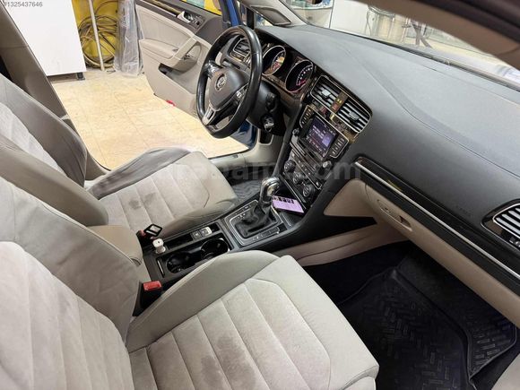 2013 MODEL GOLF 7 DÜŞÜK KM CAM TAVAN OTOMATİK VİTES