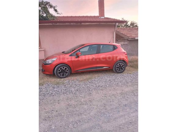 Sahibinden Renault Clio 1.2 Joy 2013 Model  188.000 km Kırmızı