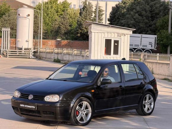 98 Model Golf 1.6 Benzin LPG Klimalı