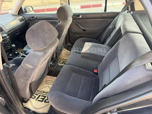 98 Model Golf 1.6 Benzin LPG Klimalı