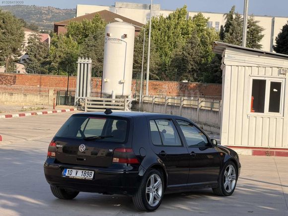 98 Model Golf 1.6 Benzin LPG Klimalı