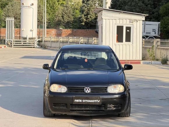 98 Model Golf 1.6 Benzin LPG Klimalı