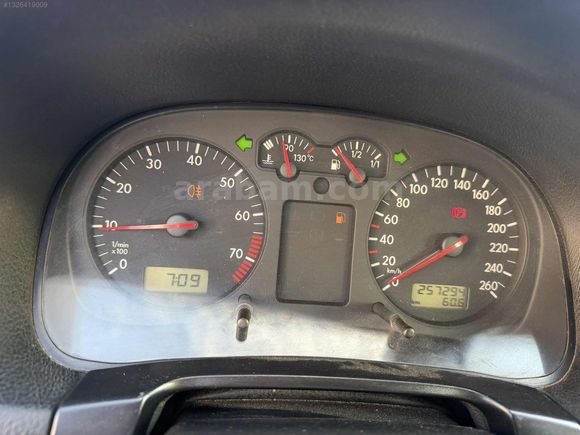 98 Model Golf 1.6 Benzin LPG Klimalı
