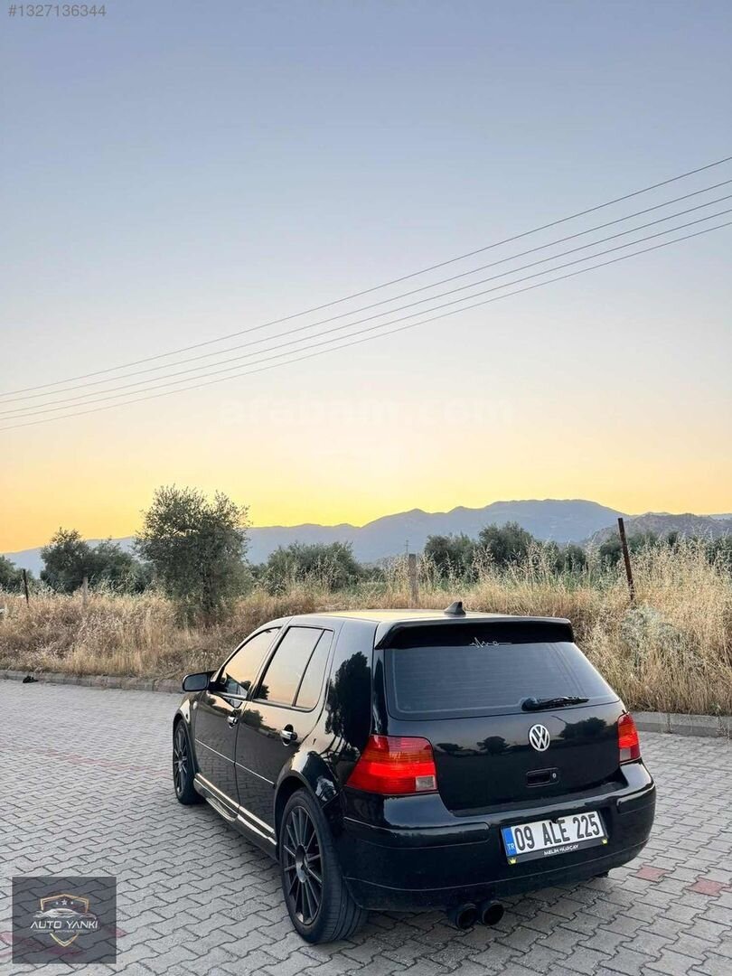Galeriden Volkswagen Golf 1.6 Comfortline 2001 Model Aydın 280.000 km Siyah 5