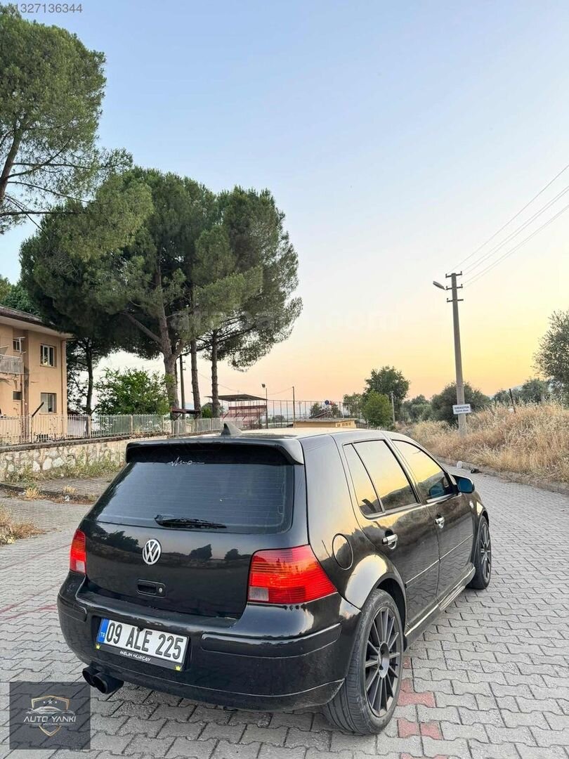 Galeriden Volkswagen Golf 1.6 Comfortline 2001 Model Aydın 280.000 km Siyah 3