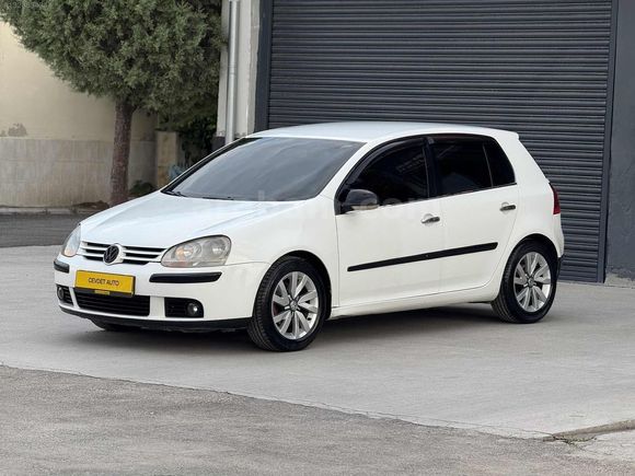 GOLF 5 1.6 COMFORTLİNE DÜZ MOTOR