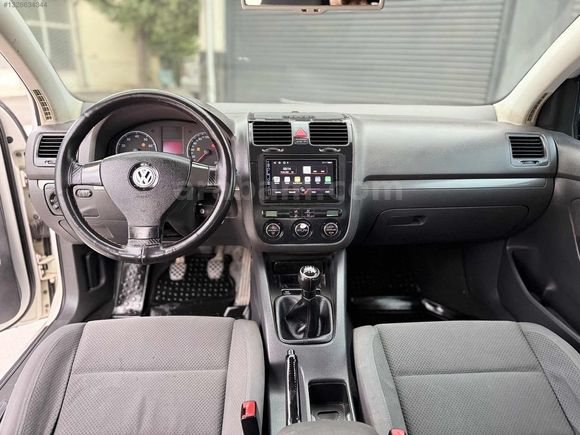 GOLF 5 1.6 COMFORTLİNE DÜZ MOTOR