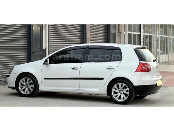 GOLF 5 1.6 COMFORTLİNE DÜZ MOTOR
