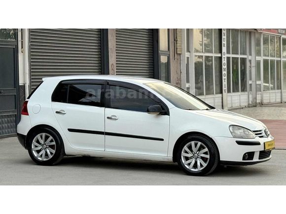 GOLF 5 1.6 COMFORTLİNE DÜZ MOTOR