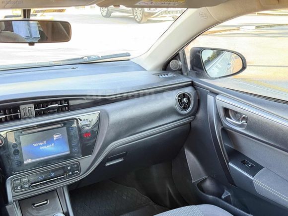 BUDAKOĞLU'ndan TOYOTA COROLLA OTOMATİK 1.4 D-4D