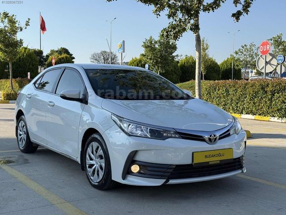 BUDAKOĞLU'ndan TOYOTA COROLLA OTOMATİK 1.4 D-4D