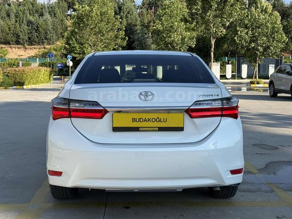 BUDAKOĞLU'ndan TOYOTA COROLLA OTOMATİK 1.4 D-4D