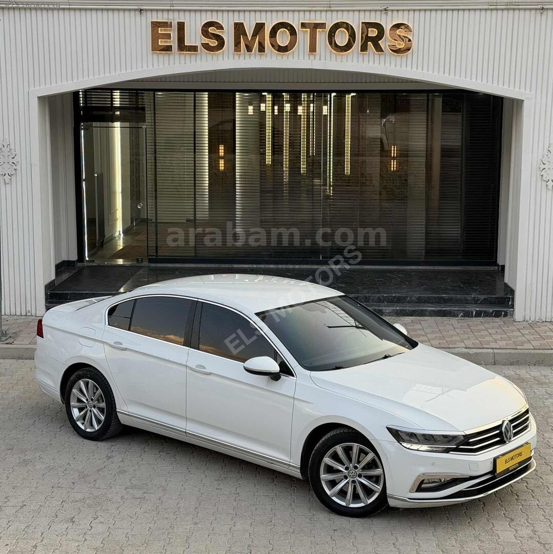 Galeriden Volkswagen Passat 1.6 TDi BlueMotion Business 2019 Model Şırnak 155.000 km Beyaz 2