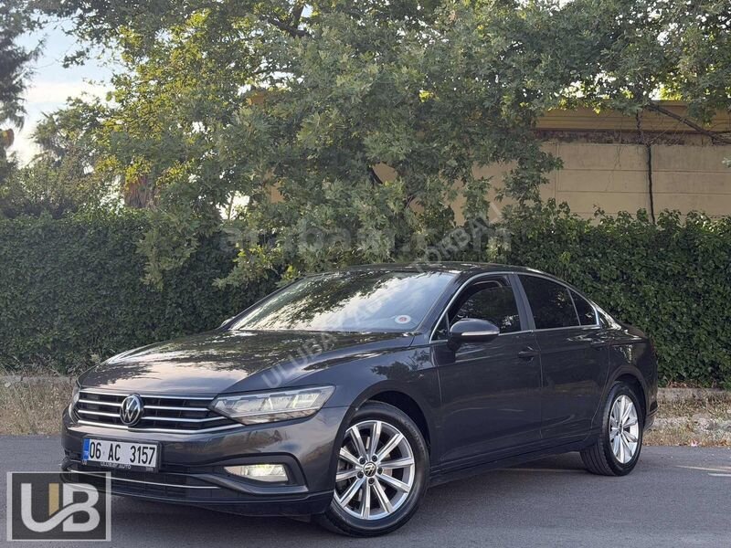 Galeriden Volkswagen Passat 1.6 TDi BlueMotion Business 2020 Model İzmir 175.000 km Gri