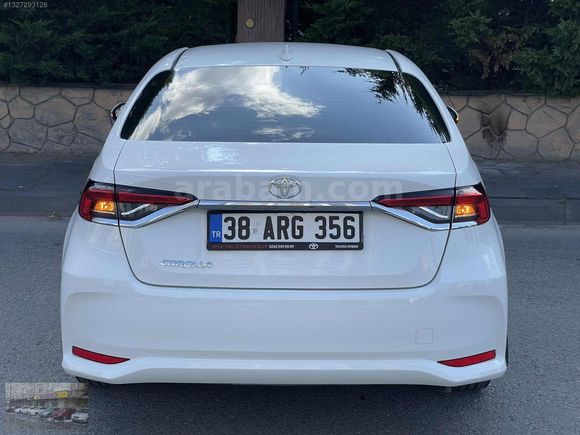 2019 COROLLA 1.6 VİSİON OTOMATİK MASRAFSIZ