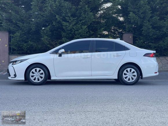 2019 COROLLA 1.6 VİSİON OTOMATİK MASRAFSIZ