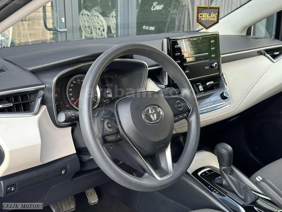 HATASIZ BOYASIZ 41 BİN KM FULL YETKİLİ SERVİS BAKIMLI GARANTİLİ