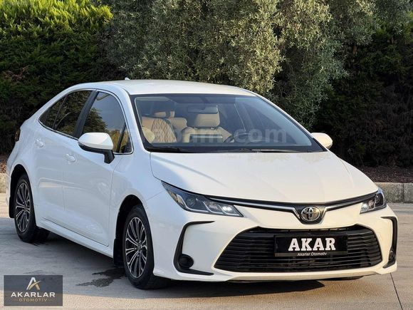 2020 1.6 VİSİON KAR BEYAZ+ÇELİK JANT+GERİ GÖRÜŞ+NAVİGASYON+LPG