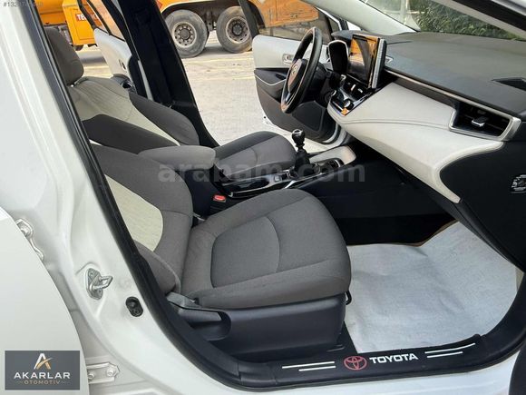 2020 1.6 VİSİON KAR BEYAZ+ÇELİK JANT+GERİ GÖRÜŞ+NAVİGASYON+LPG